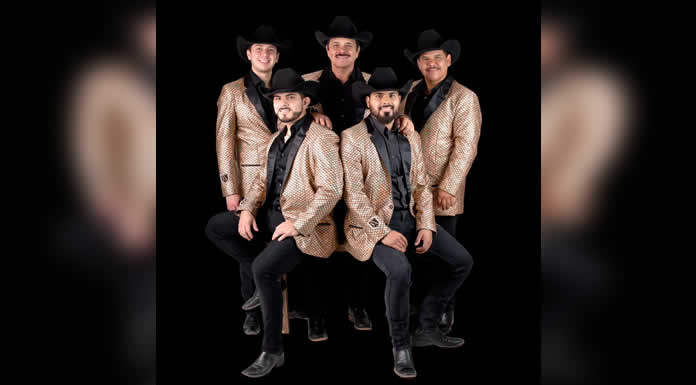 Conjunto AmanecerVIVE CHIHUAHUA FEST la crema y nata de la musica norteña con SAX