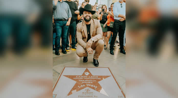 CARÍN LEÓN recibe estrella en el Paseo de la Fama en Las Vegas