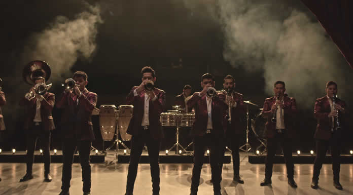 LA ADICTIVA Y GERARDO CORONEL presentan “BUEN PROVECHO” @lachicuela.com