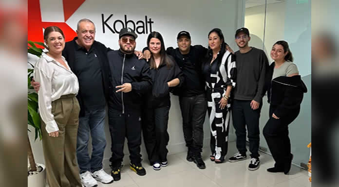 Angel-Sandoval-and-Kobalt-billboard-espanol-1548