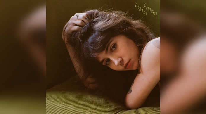 CLAIRO anuncia nuevo disco y lanza nueva canción SEXY TO SOMEONE