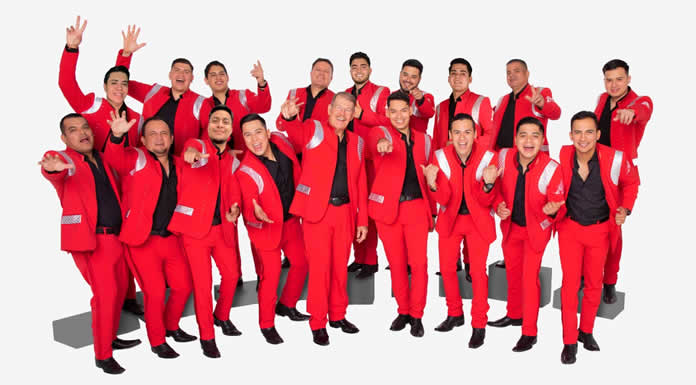 LA ARROLLADORA BANDA EL LIMÓN estrena su álbum AQUÍ HAY PARA LLEVAR