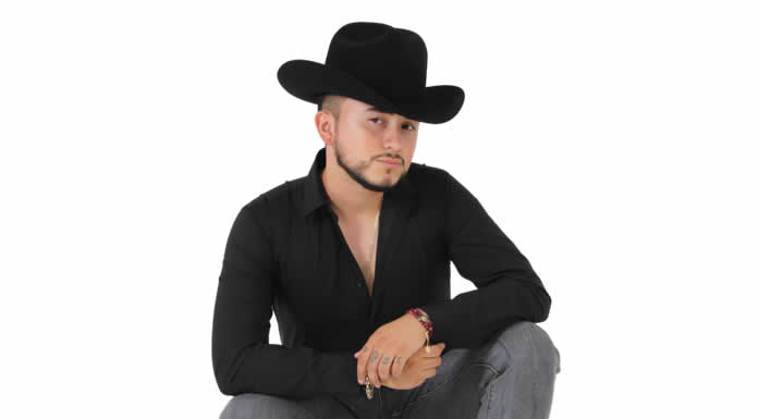 MT MUSIC & ENTERTAINMENT presenta BRIAN MUNOZ