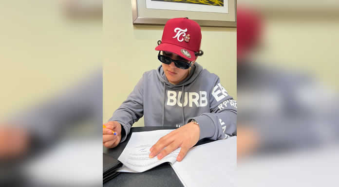 ANGEL CERVANTES firma contrato con FONOVISA RECORDS
