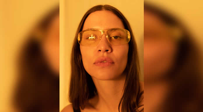 OKAY KAYA comparte su nuevo álbum OH MY GOD- THAT'S SO ME