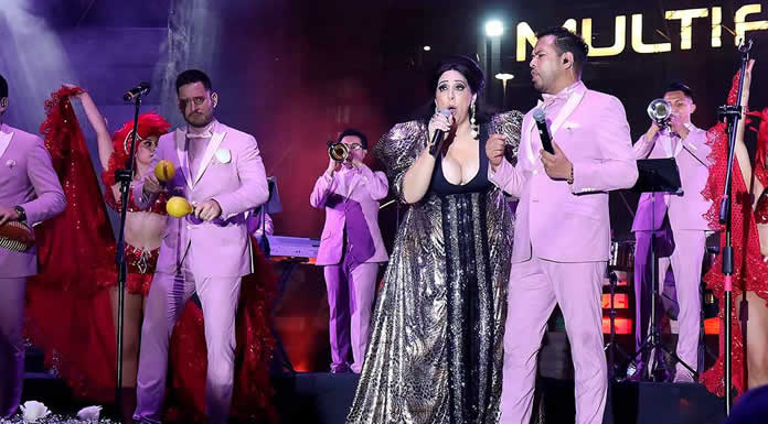 REGINA OROZCO Y LA SONORA SANTANERA inauguraron la FERIA NACIONAL DE ZACATECAS