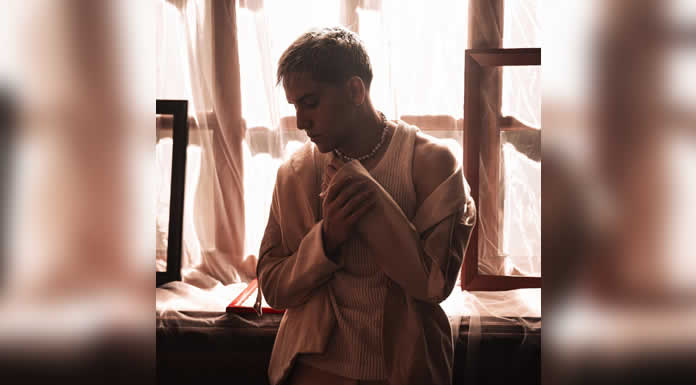 “MAMI DÓNDESTÁS” de E-LHOY trap, flow y mucho erotismo