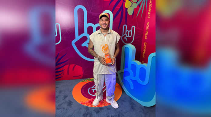 BOZA gana con “ORIÓN” como canción afrobeat en los PREMIOS TU MÚSICA URBANO junto a ELENA ROSE