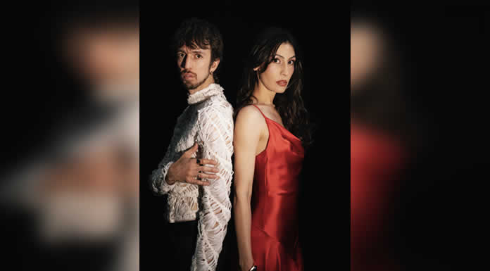 ESTEMAN Y DANIELA SPALLA estrenan EL ACUERDO