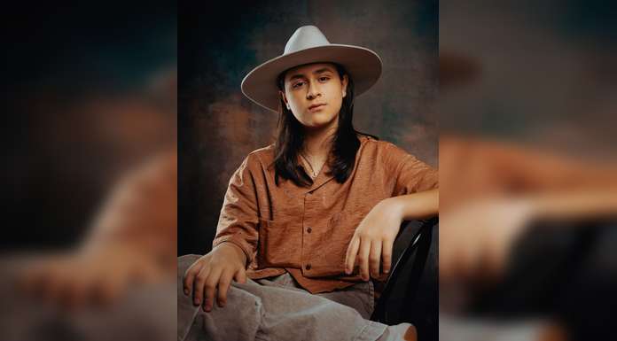 “DE TI” el debut musical de JESÚS HERNÁNDEZ, una historia que revive el primer amor