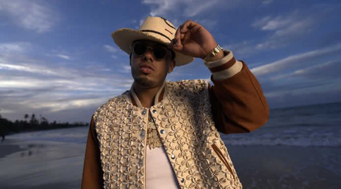 MYKE TOWERS alcanza su 18.º NÚMERO 1 en BILLBOARD con “SOLEAO”