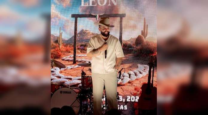 CARÍN LEÓN se convierte en el PRIMER LATINO en presentarse en LA SPHERE (11)